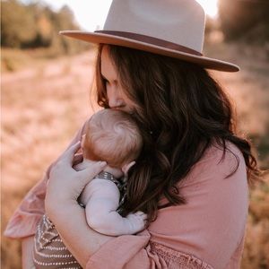 Meet your Posher, Tiffany